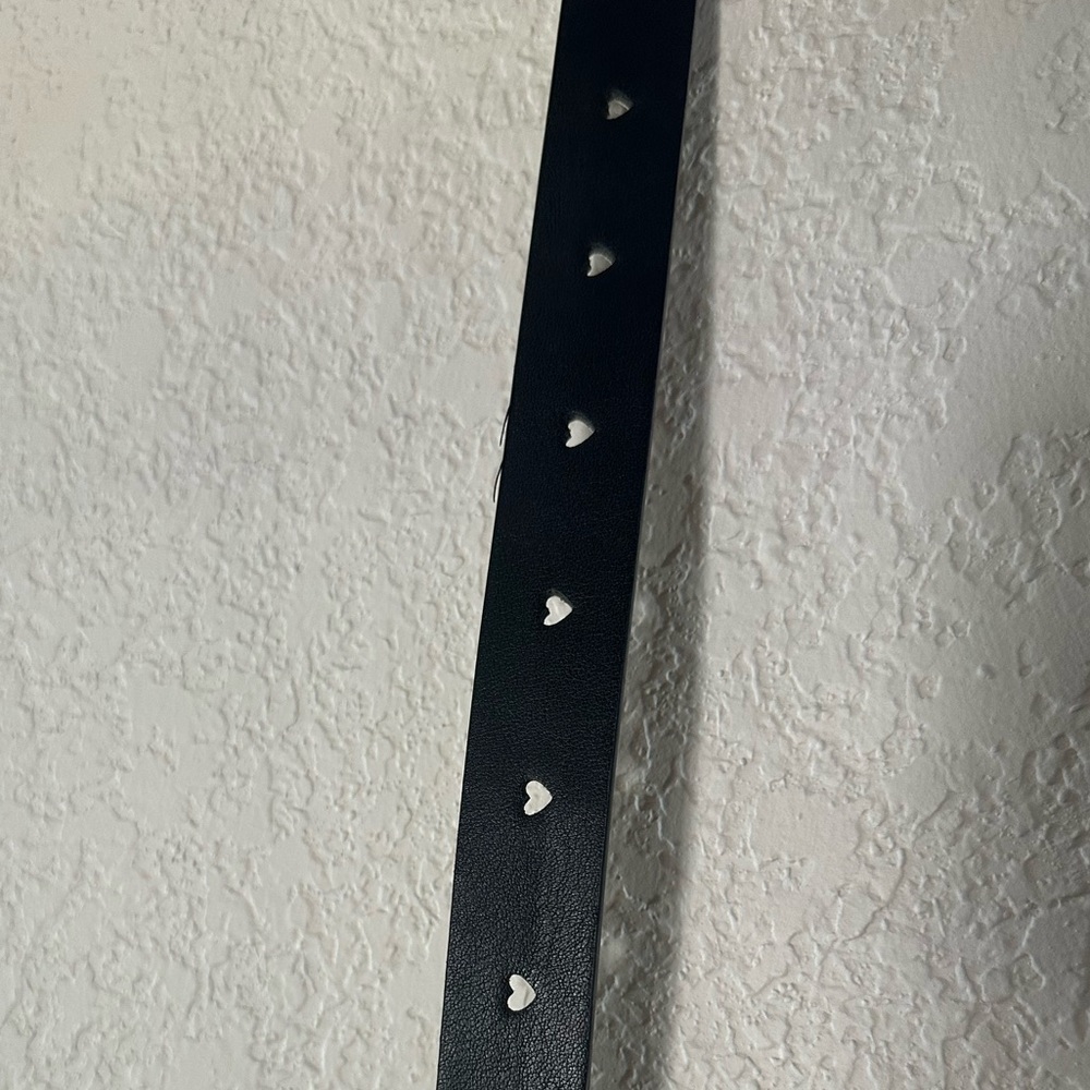 Black Heart-Stud Leather Belt